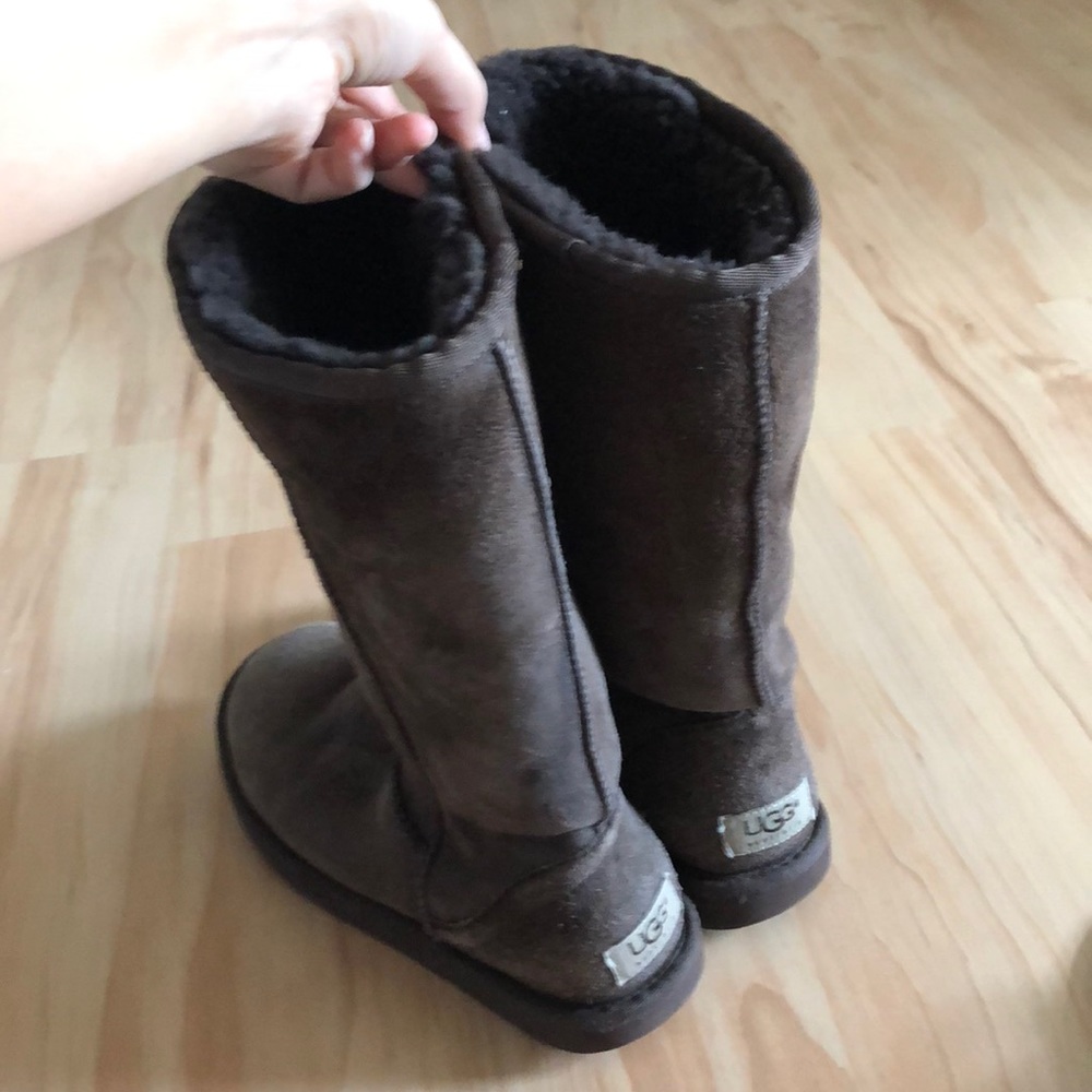 Classic tall UGG boots sheer lined
